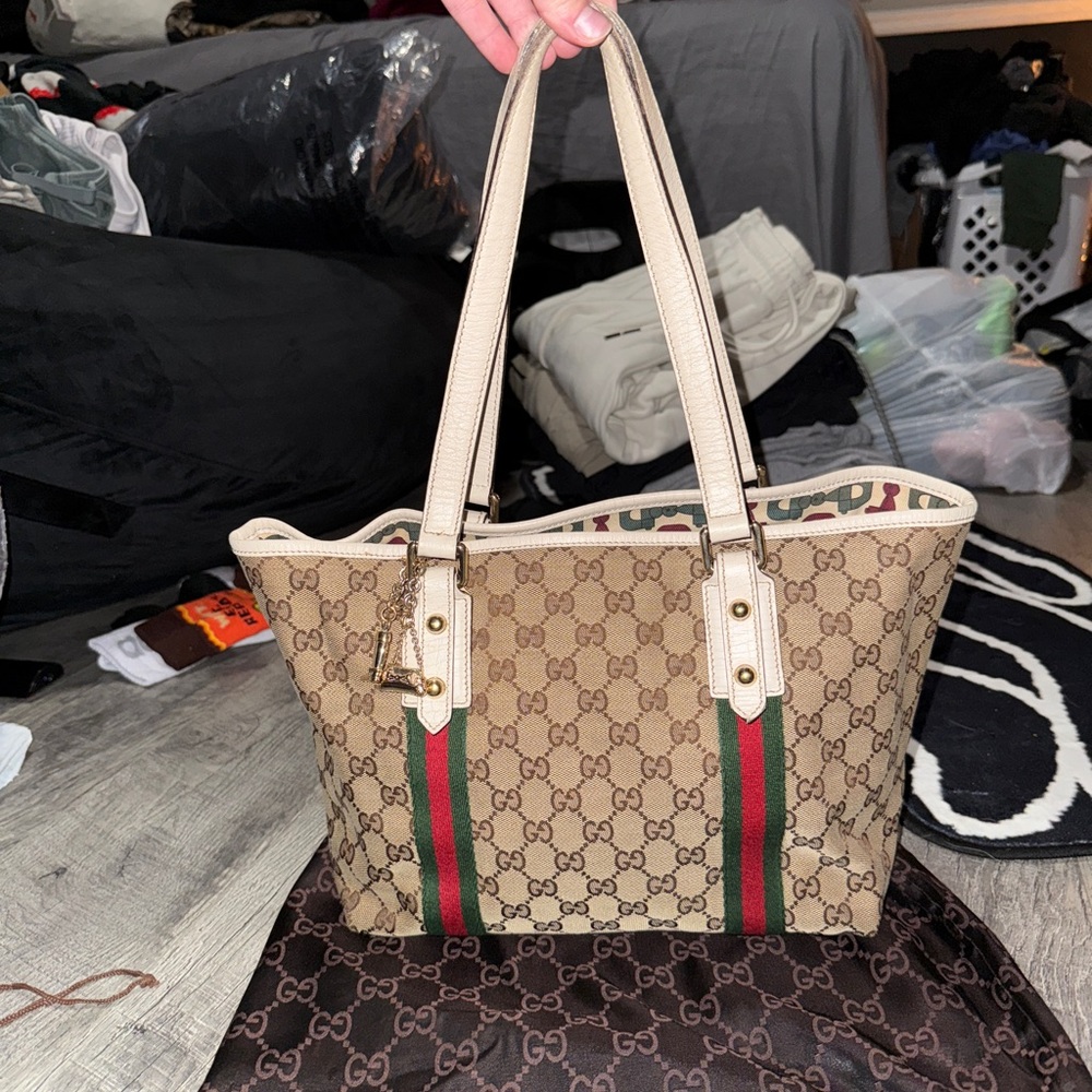 Gucci Beige Tote with Green and Red Stripes